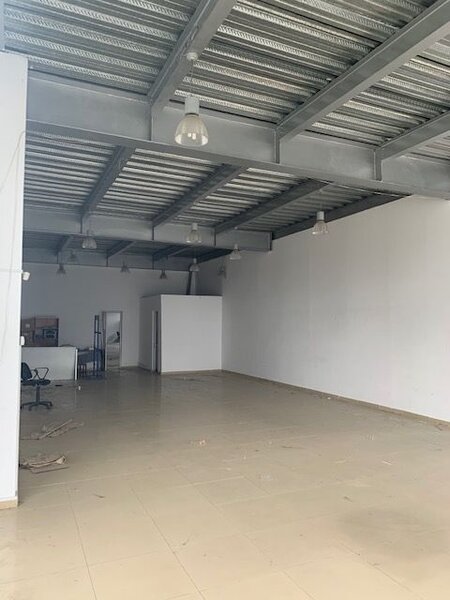 Calea Republicii spatiu industrial - hala de vanzare