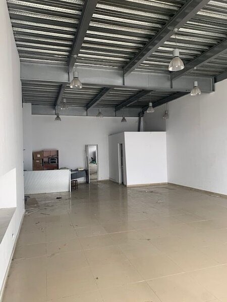 Calea Republicii spatiu industrial - hala de vanzare